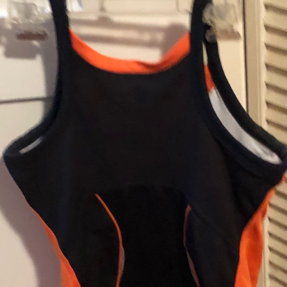 Mizuno Sports/Running Tank - Picture 9 of 10